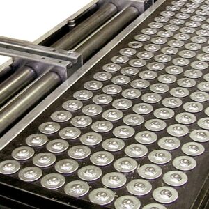 DESCRIPTIF : Tables à billes, tables de transfert, rouleaux de transfert FICHES TECHNIQUES : Nous consulter